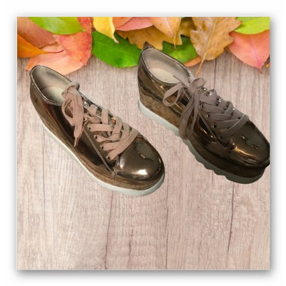 Rouge Helium Shoes - Rouge Helium platform pink iridescent tie shoes